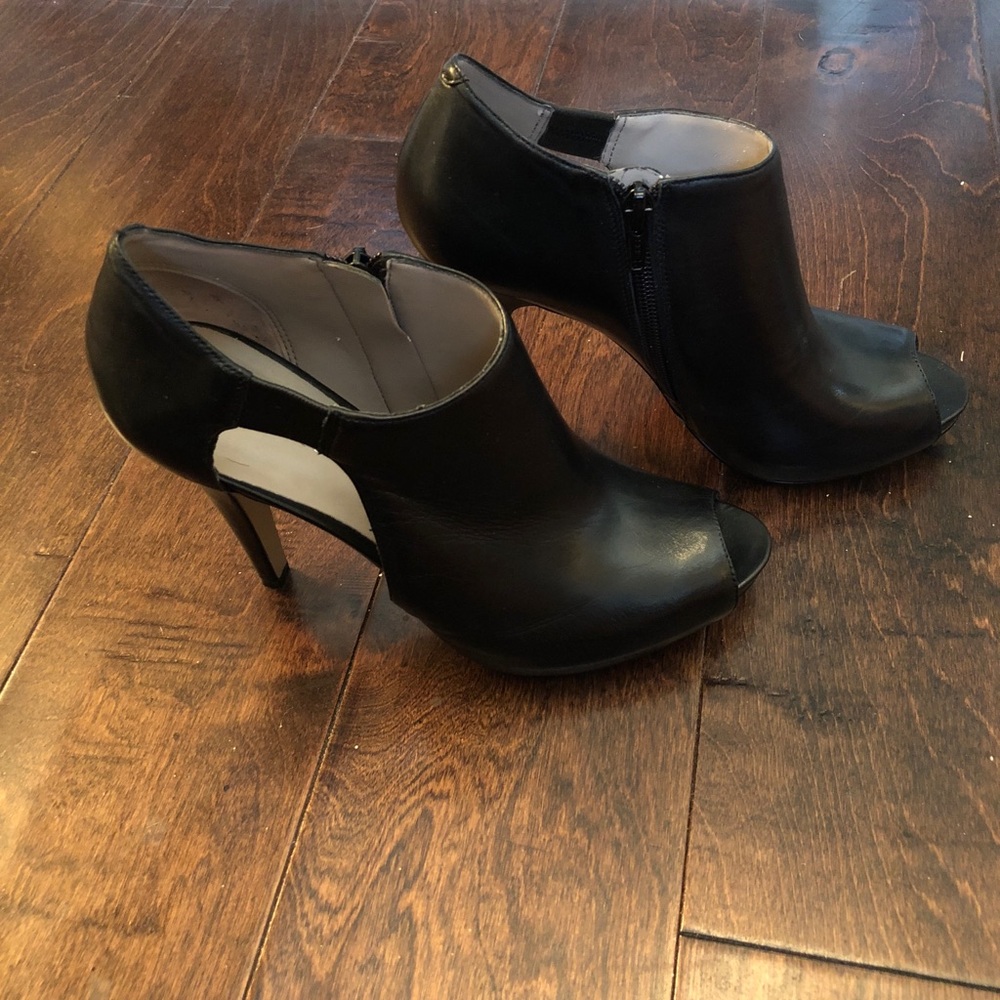Nine West Ankle Bootie